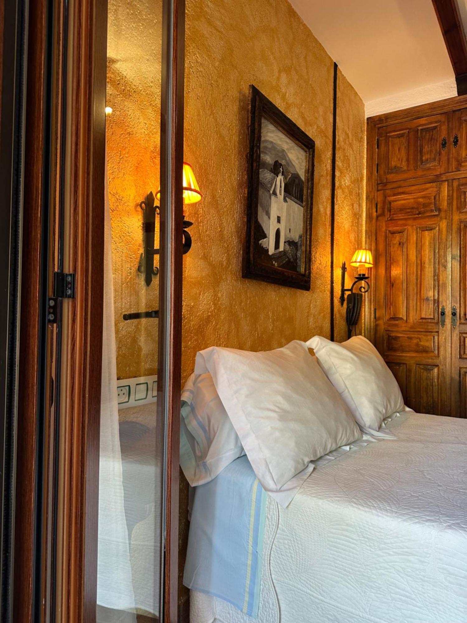 Hotel Rural Convento Santa Maria De La Sierra